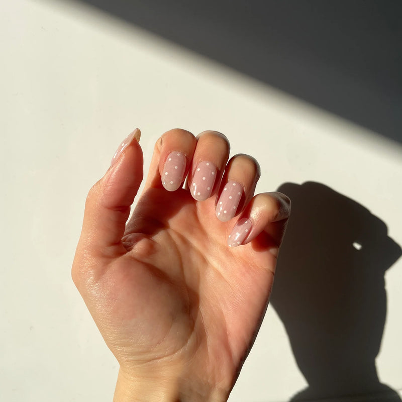 Nailo gellak stickers Dotty Darling, lichtroze met witte stipjes