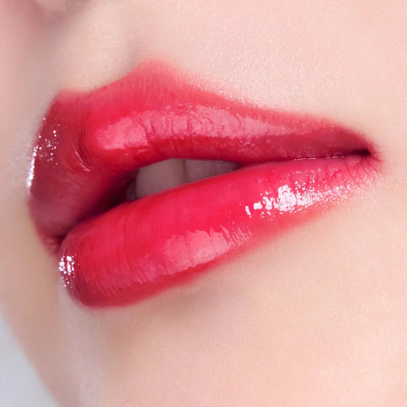 Mary & May Blooming Glow Lip 04 Cool Red Tulip, hydraterende lipgloss in koele rode tint.