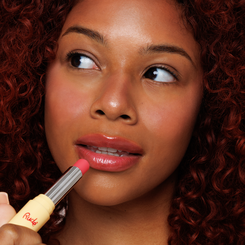 Rude Cosmetics The Glow Up! Glowing Lip Balm Lustre Bloom, hydraterende lipbalm, foto 4 van 9