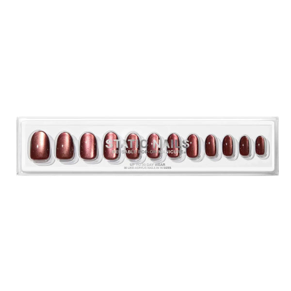 Static Nails Reusable Pop-On Manicure Influenced Round