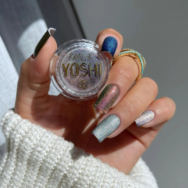 Yoshi Cat Eye Dust 1 nagelpoeder voor een cat eye of holografisch effect, foto 2 van 6