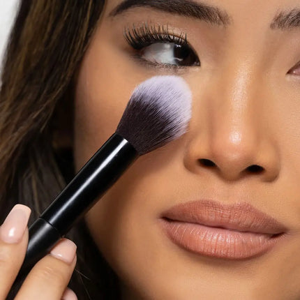 Brushworks No. 13 Highlight Brush