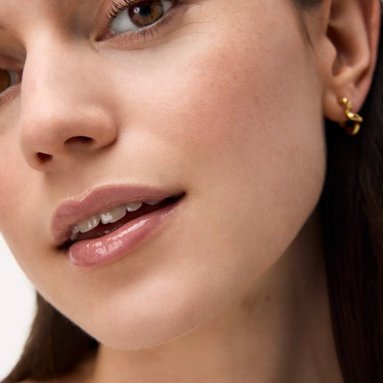 Catrice Aura Drop Lip Elixir 010 Sparkle Served