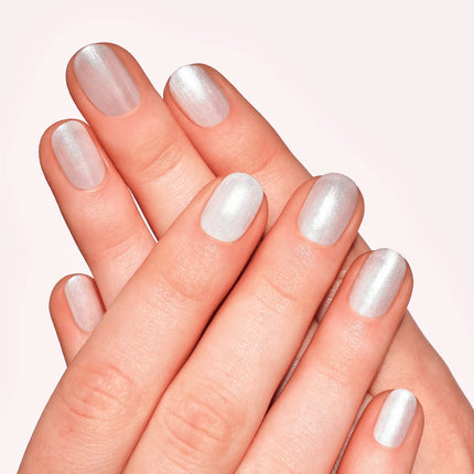 Catrice Aura Glam Nail Polish 010 Glacier Glow