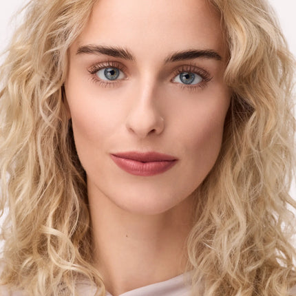 Catrice Blur-Real Matte Lipstick 030 Whisper Nude