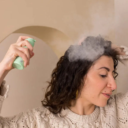 Curl Bites Volumizing Dry Shampoo