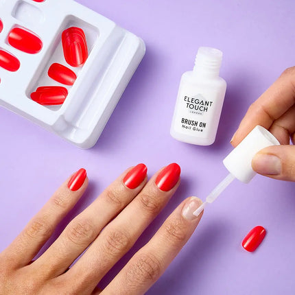 Elegant Touch Brush On Nail Glue