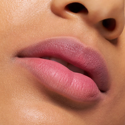 Essence Blur Soufflé Matte Lip Cream 06 Pillow Talking