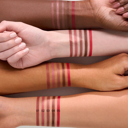 Essence POUTline Soft Glide Lip Pencil 04 Cocoa Me Crazy