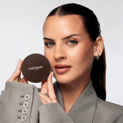 Everybody London Soft Satin Loose Powder