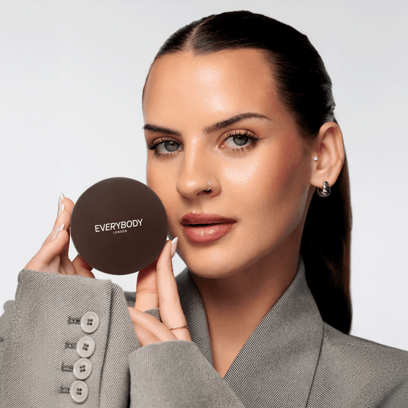 Everybody London Soft Satin Loose Powder