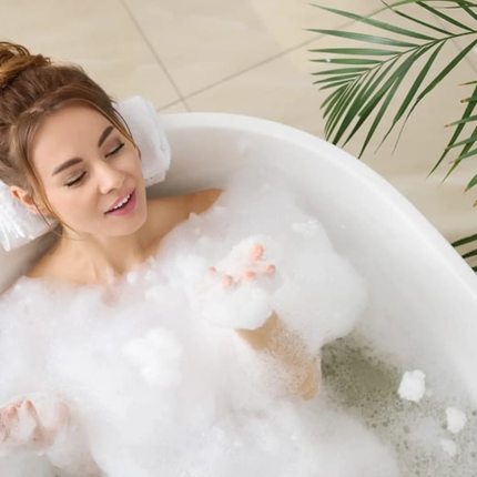 Felce Azzurra Fragrant Bubble Bath Vanilla and Ebony 650 ml.