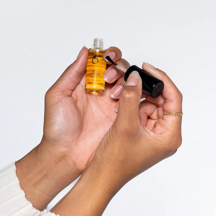 Herôme Exit Damaged Nails