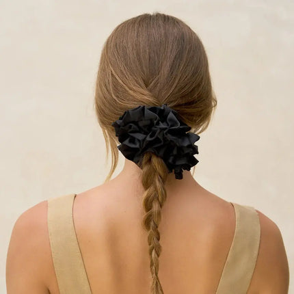 Kitsch Ruffle Scrunchie Black