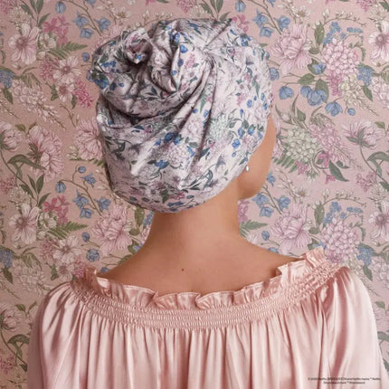 Kitsch x Bridgerton Satin-Lined Flexi Shower Cap Wisteria