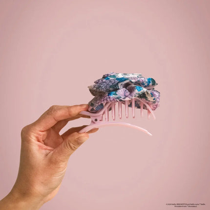 Kitsch x Bridgerton Satin Rosette Medium Flat Cloud Clip Wisteria