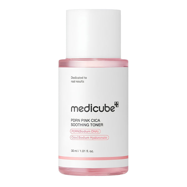 Medicube PDRN PINK CICA Soothing Toner, kalmerende en herstellende toner voor de huid.