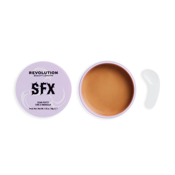 Pot SFX Scar Putty ouvert avec la cire couleur chair et le couvercle à côté