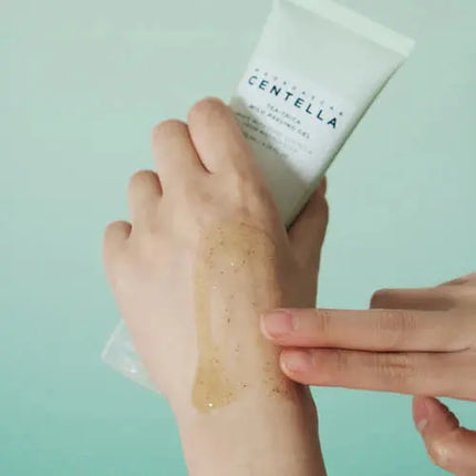 SKIN1004 Madagascar Centella Tea-Trica Mild Peeling Gel