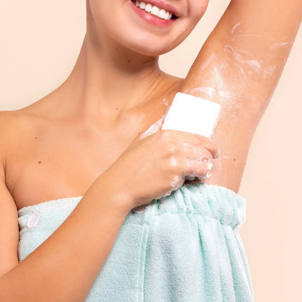 T.TAiO Esponjabon Mother Of Pearl 2-in-1 Soap And Sponge