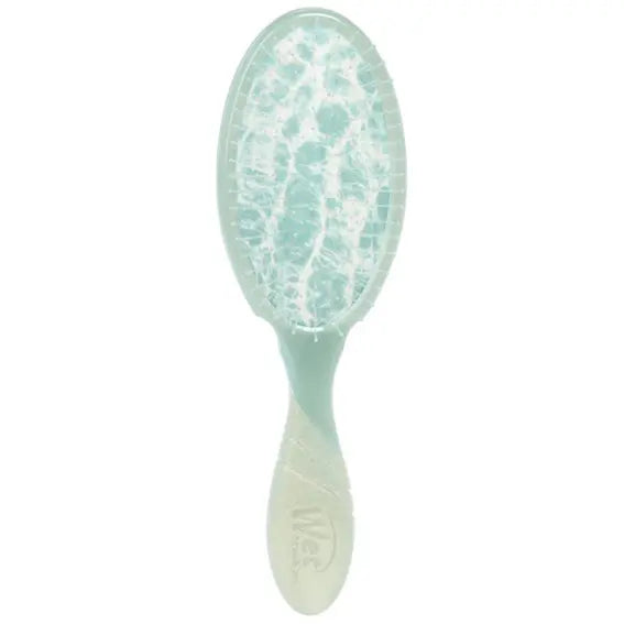 WetBrush PRO Detangler Pearlescent Aura Sage